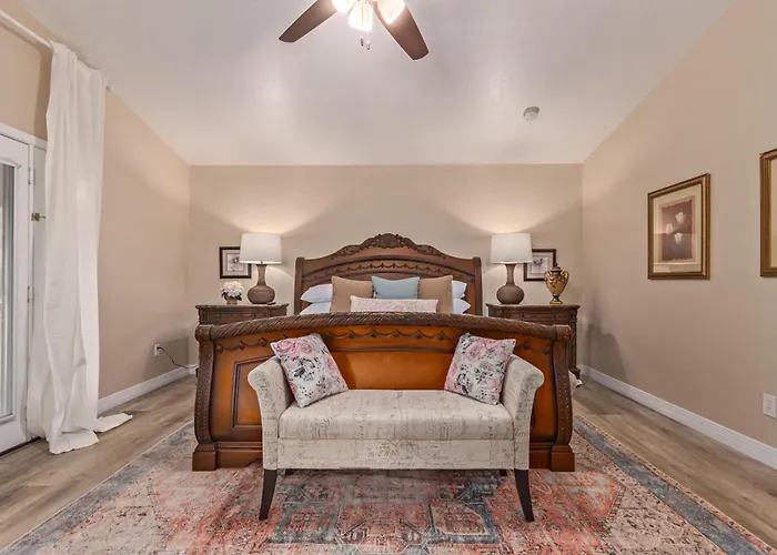 Ahwatukee Retreat