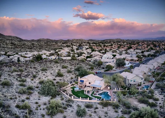 Ahwatukee Retreat Villa *